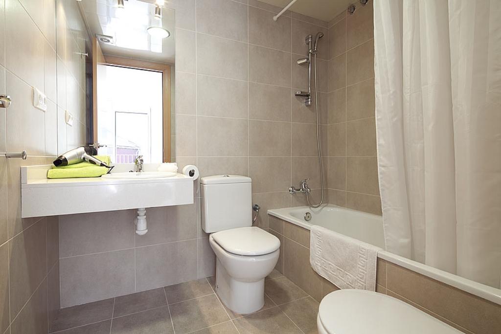 Charmsuites Paralel Barselona Oda fotoğraf